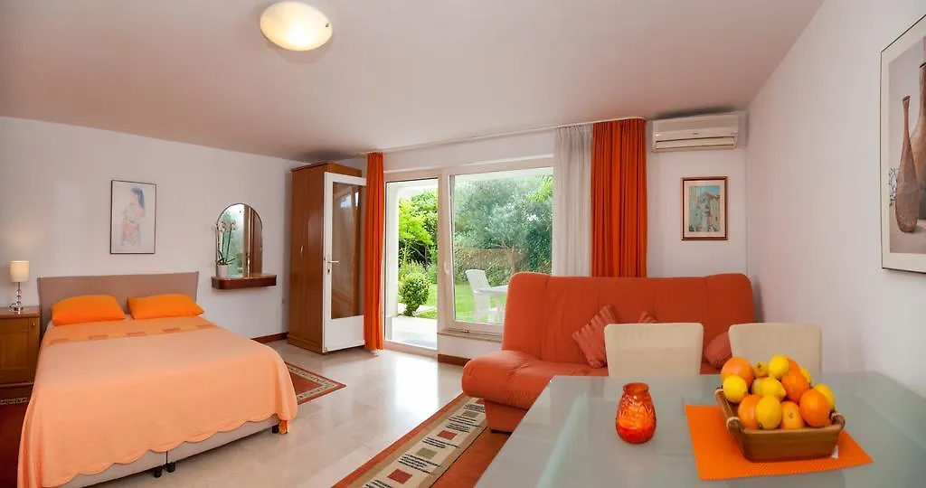 The Beach Studios & Apartments Split
